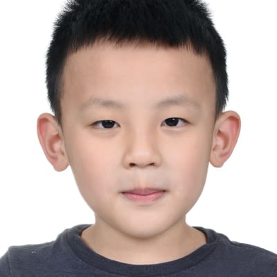 Portrait of CHENG-RUI LU