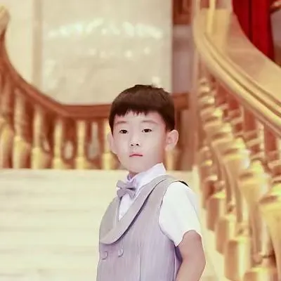 Portrait of ChengSi Zhao