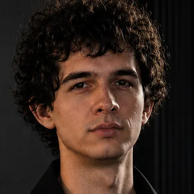 Portrait of David Radicevski