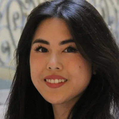 Portrait of Erin Lee