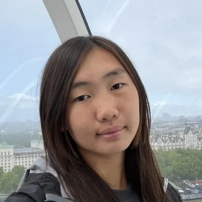 Portrait of Evelyn Lin