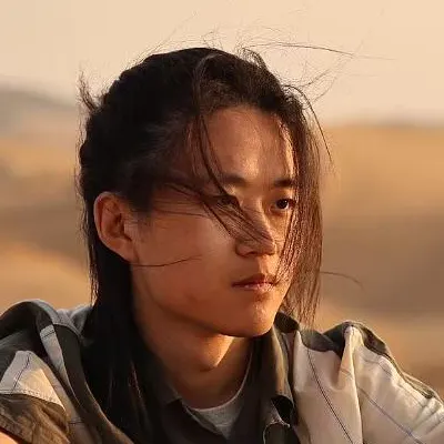Portrait of Jiwei Zou
