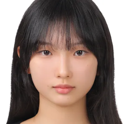 Portrait of Jiwon Kim