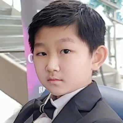 Portrait of Kevin Liu