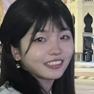 Portrait of Yelin Zhou