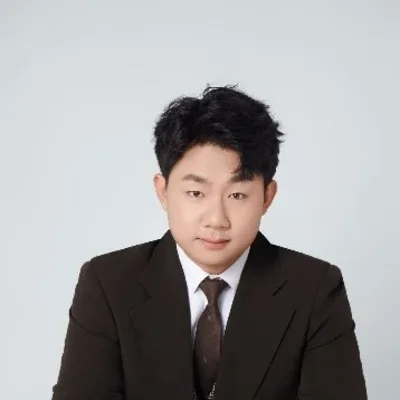 Portrait of Yurun Song