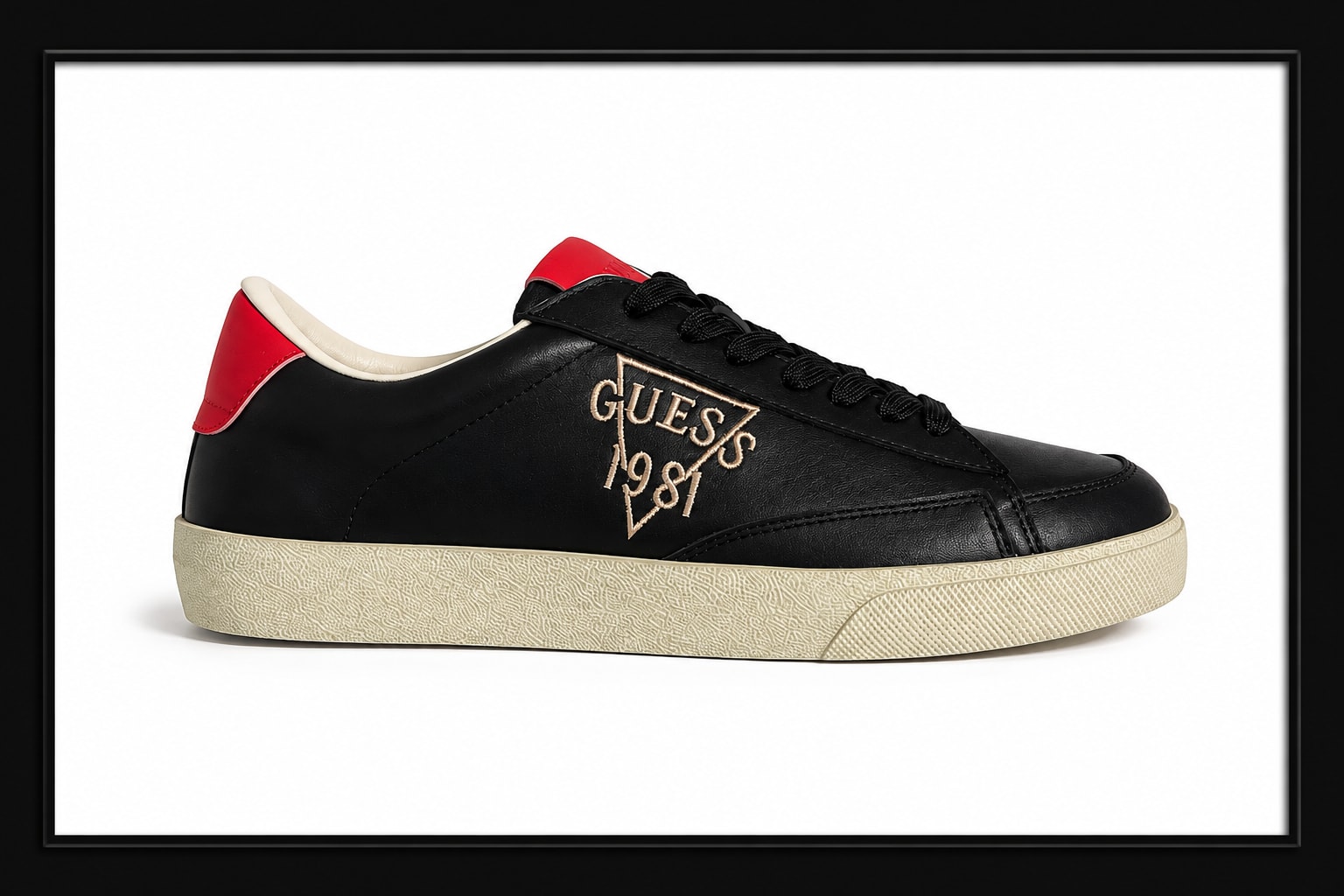 Black Guess 1981 low-top sneakers შავი Guess ფეხსაცმელი Ketebi.ge