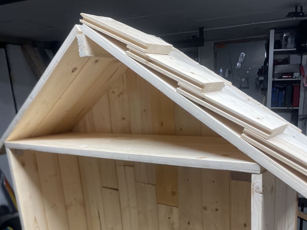 Adventskalender-Häuschen in Gams aus Holz - Während der Ausführung - Bild 4