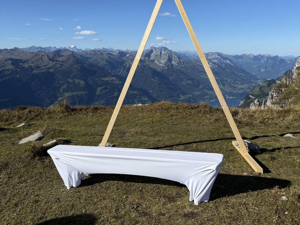 Traubogen in Unterwasser aus Holz - Nach der Ausführung - Bild 3