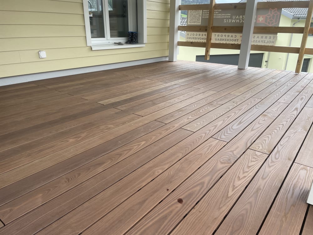 Thermo-ash terrace deck in Gaehwil - After completion - Image 3