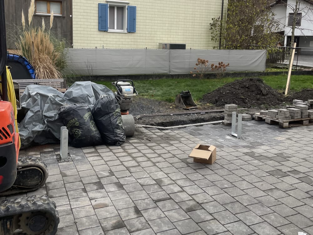 Four-car timber carport in Sevelen - Before work - Image 3