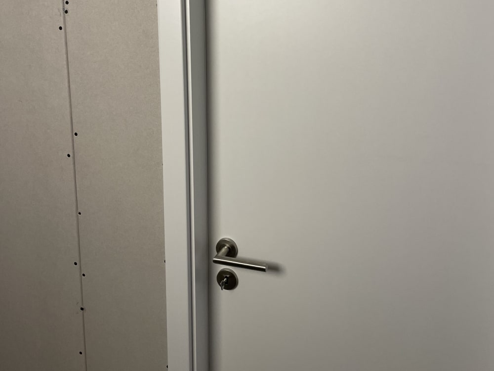 Gipskarton-Trennwand in Chur - Nach der Ausführung - Bild 3