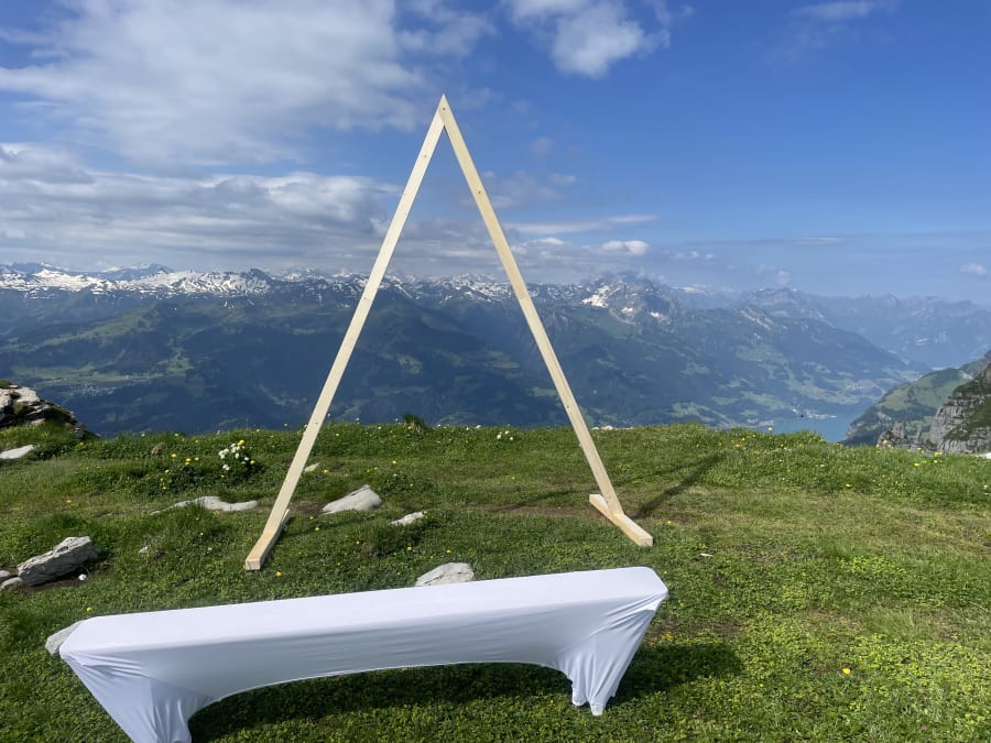 Traubogen aus Holz kaufen oder mieten in der Ostschweiz, Unterwasser (SG), CH
