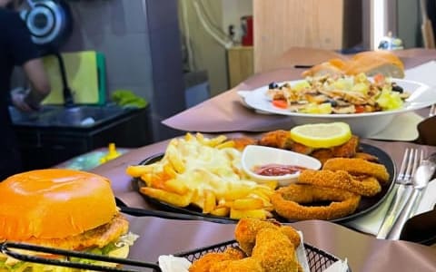 New Haven Burger