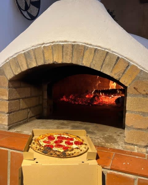 Pizza Givanni 2