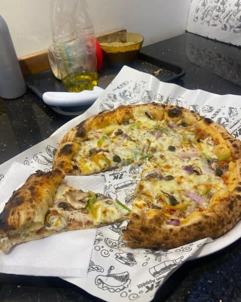 Pizza Givanni 5