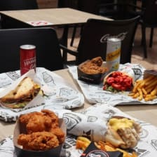 Chicken Square , restaurant à Kouba 1