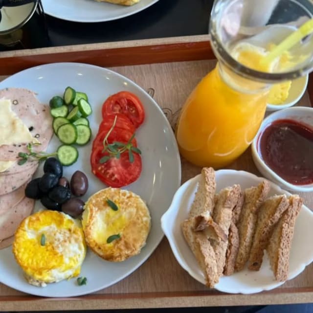 Mama's Brunch 1