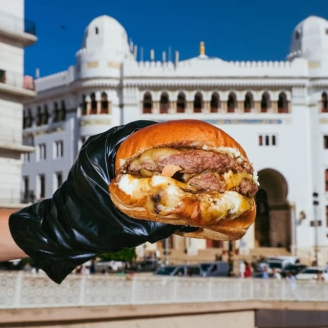 Intik Burgers 5