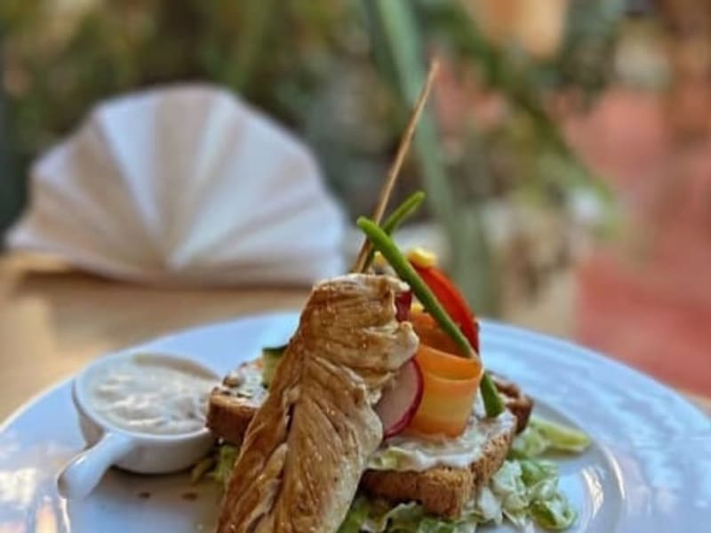 Le Serail Restaurant & Lounge image 5
