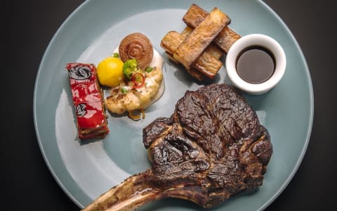 Le 101 Restaurant