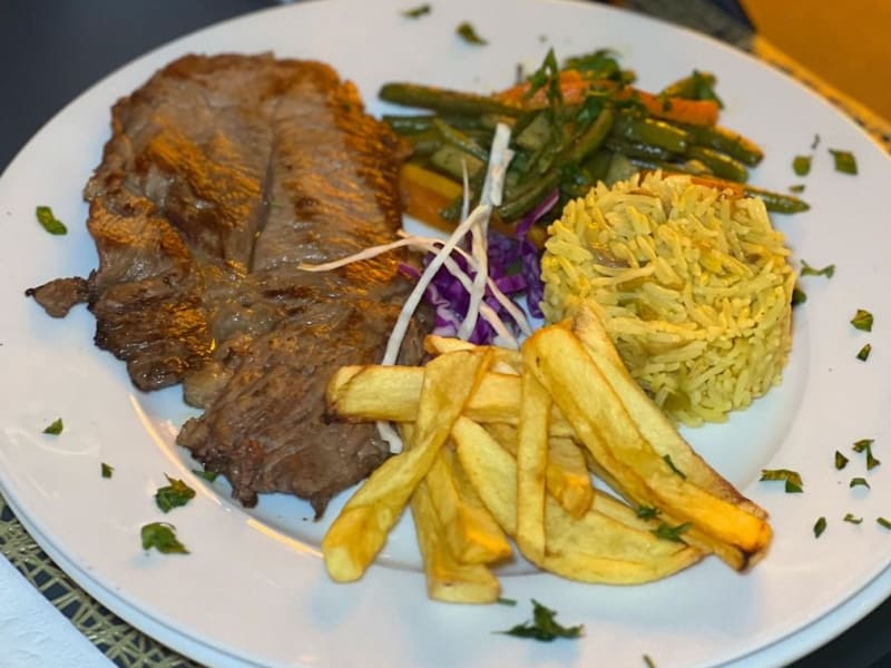 Thirty 30 Restaurant Lounge