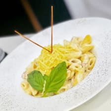 Le Modjo lounge, restaurant à Rue Med Khemisti 1