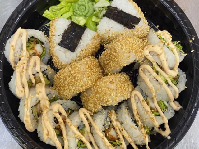 Unagi Sushi 5