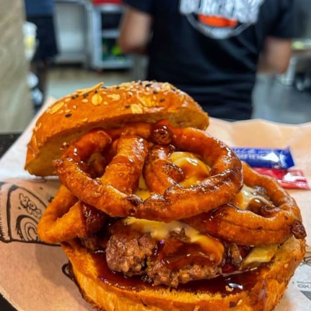 House of Burgers 4