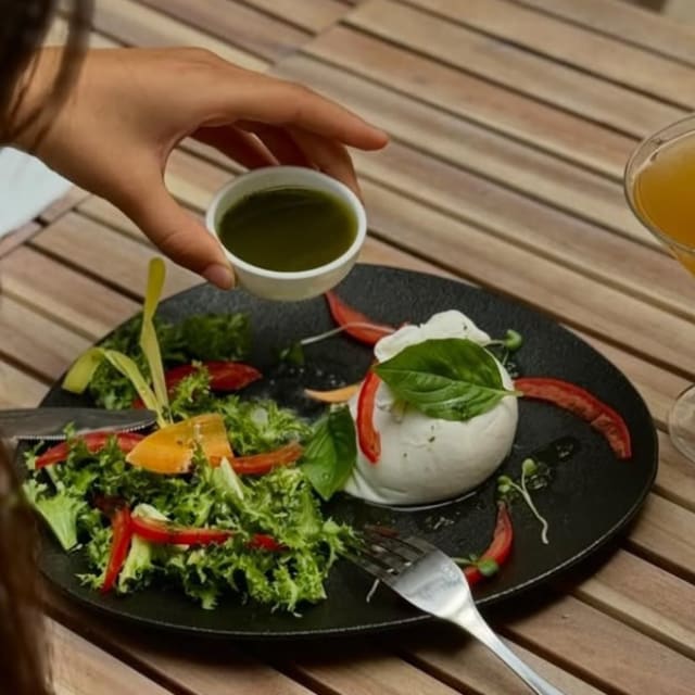 Magnolia Coffee & Restaurant 2