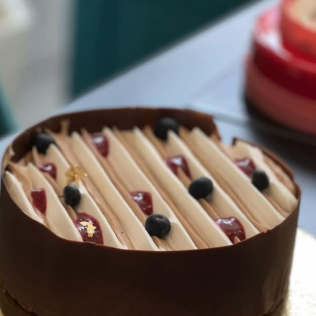 Magnum Cake 6