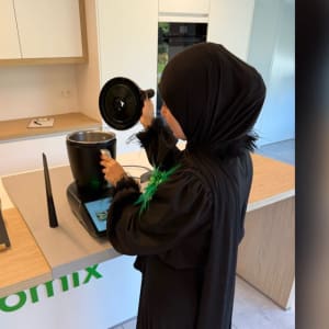 Kati Momix Benelux