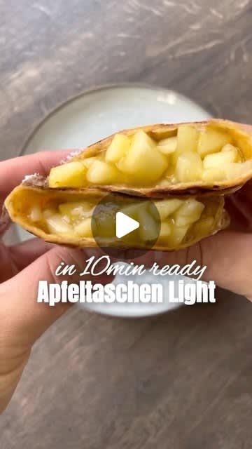 Einfache Protein-Apfeltaschen