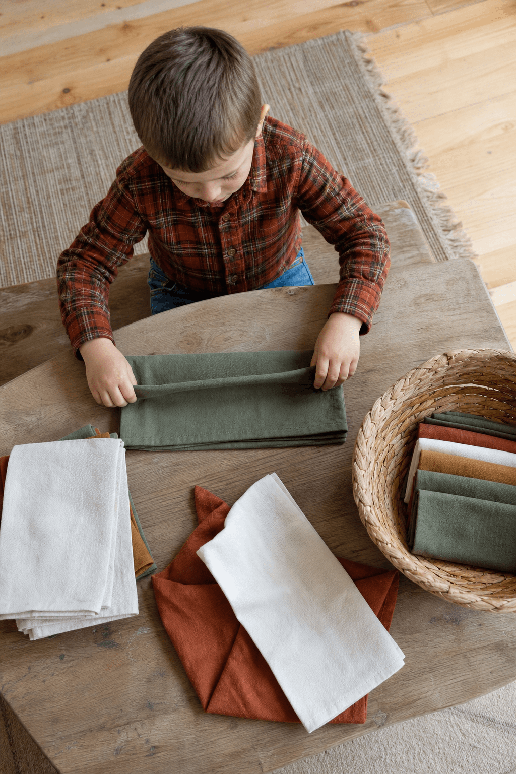 1. Dry Napkin Fan Fold