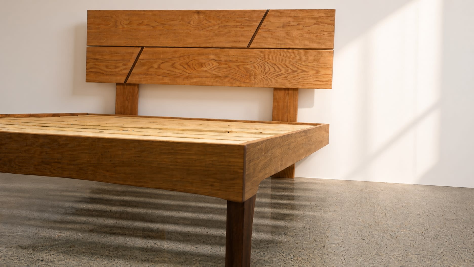 Floating Oak Bed Frame thumbnail 3