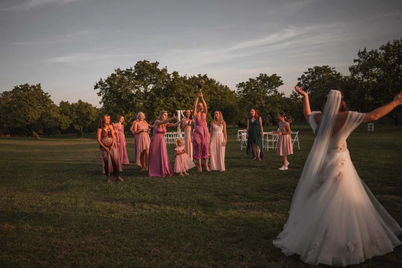 Svatební hostina a raut - Kamila & Pavel - Stodola v Meruňkovém sadu