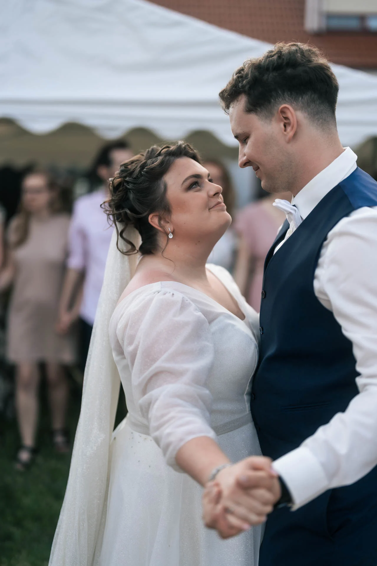 Svatební fotografie - Eliška & Franta - V Zahradě, Dolenice