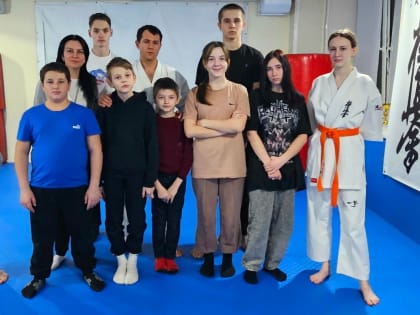 При поддержке «Единой России» в Кировском районе прошел мастер-класс по каратэ
