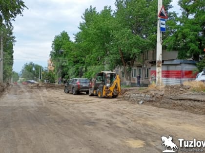 В Новочеркасске экскаватор во время расширения дороги повредил газопровод
