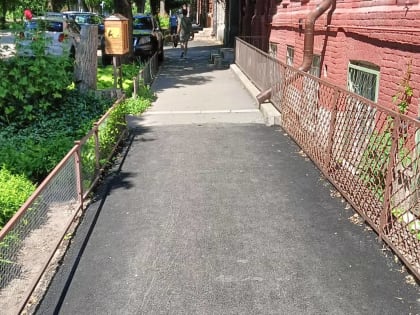 В Таганроге отремонтировали более трех тысяч кв. метров тротуаров