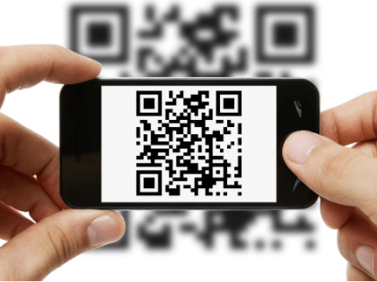 Клиенты ВТБ смогут вносить наличные в банкоматах по QR-коду