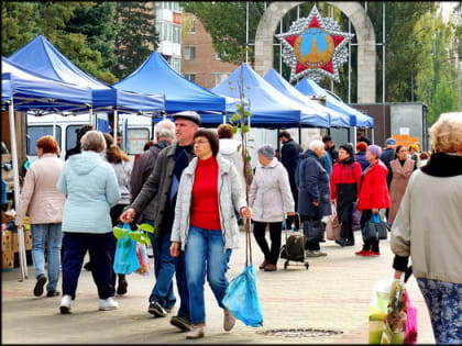 На площади Победы Волгодонска очередная ярмарка выходного дня