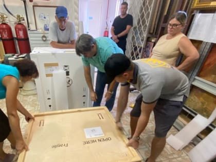 Пострадавшие картины таганрогского музея готовят к отправке