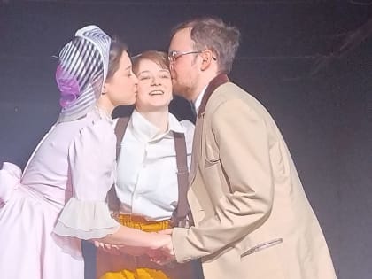 В Таганроге прошла премьера театральной постановки по чеховским рассказам