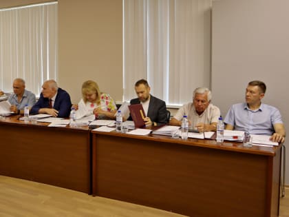 Таганрогские депутаты приняли отчет по бюджету города за прошлый год