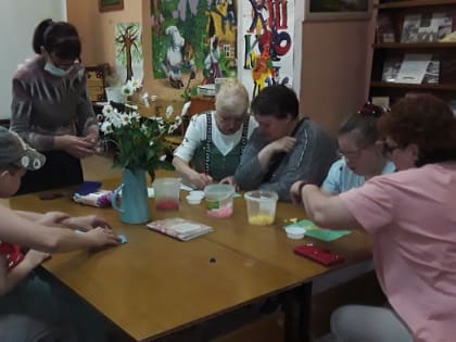 Мероприятия для особенных людей провели сотрудники Центральной городской детской библиотеки им. Н. К. Крупской