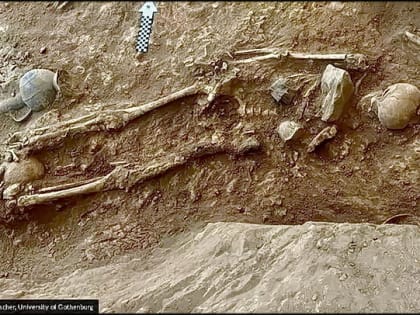 На Кипре объявили об открытии потрясающих царских гробниц