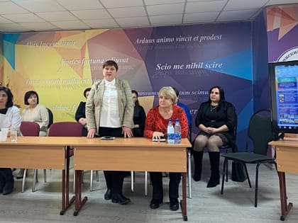 Главный врач Детской горбольницы г.Шахты Светлана Казакова встретилась со студентами медколледжа
