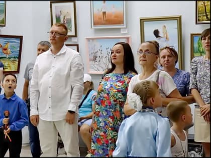 Выставка-фестиваль «С любовью к Земле Русской» от ЛИКа к Дню России