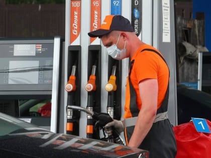 Цены на бензин бьют рекорды? Это только разминка перед осенним скачком